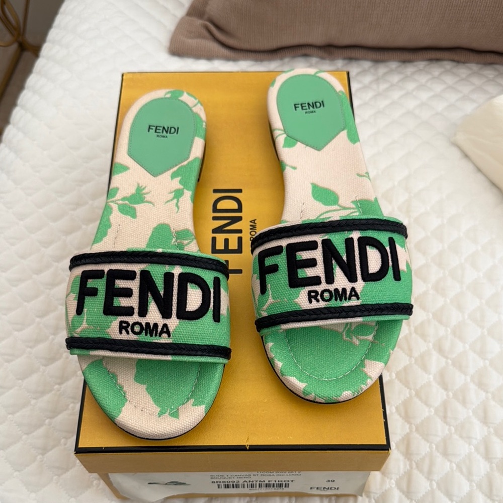Fendi Green and Cream Slides